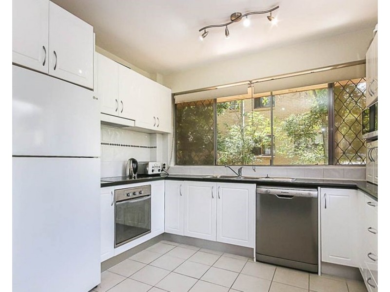 3/170 Buckland Road, Nundah QLD 4012