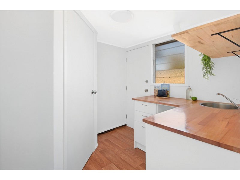 102A Landsboro Avenue, Boondall QLD 4034