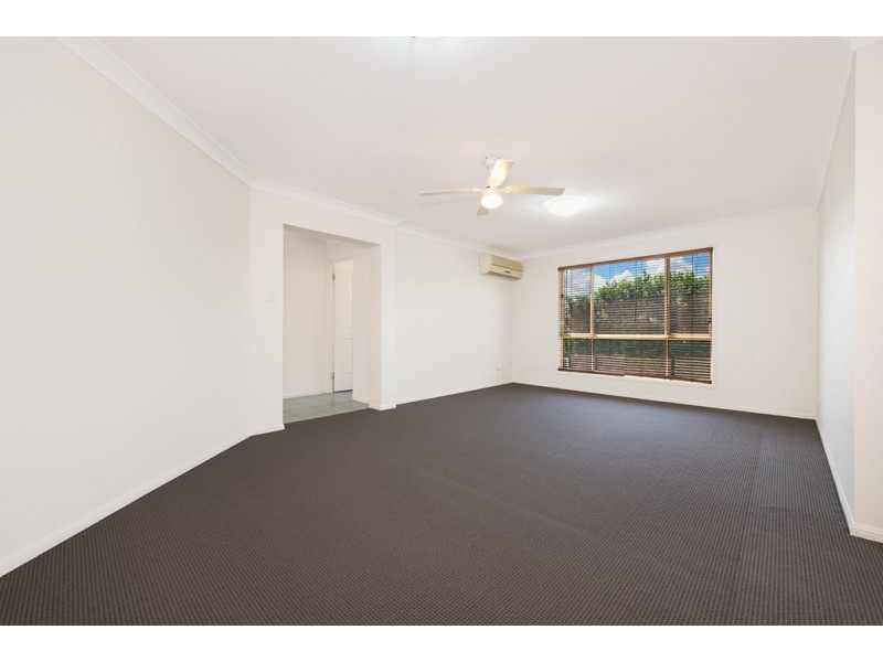 16 Hemlock Street, Warner QLD 4500