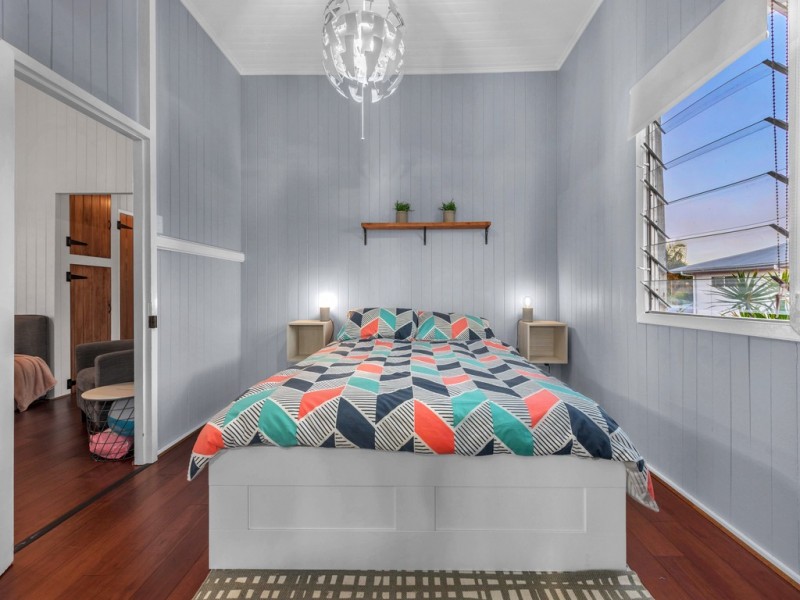 39 Seabreeze Road, Manly West QLD 4179