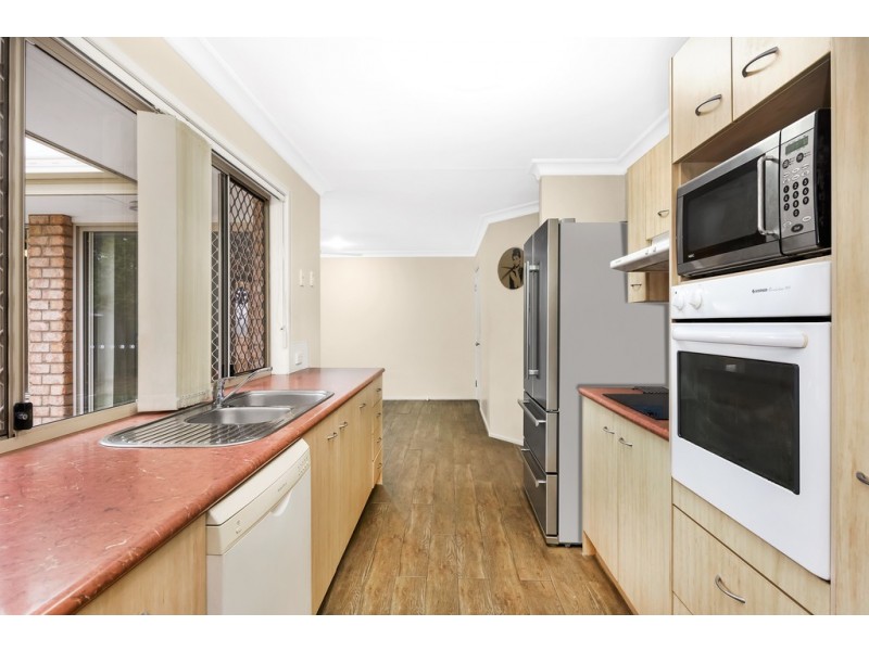 31 Groves Crescent, Boondall QLD 4034