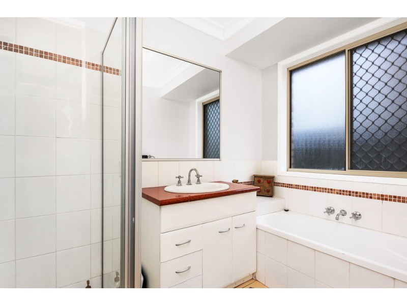 31 Groves Crescent, Boondall QLD 4034