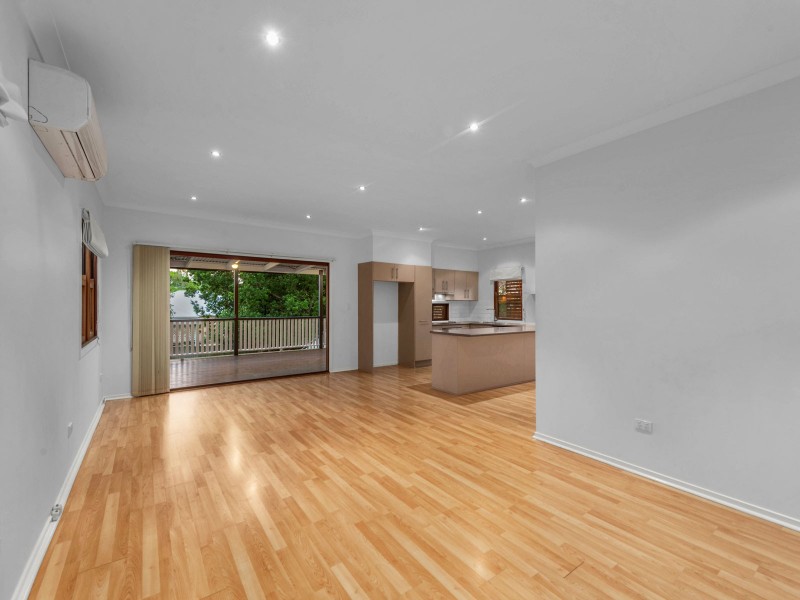 6 Mann Avenue, Northgate QLD 4013