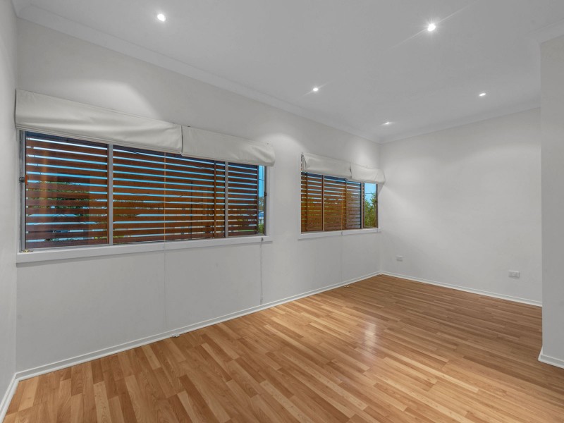 6 Mann Avenue, Northgate QLD 4013