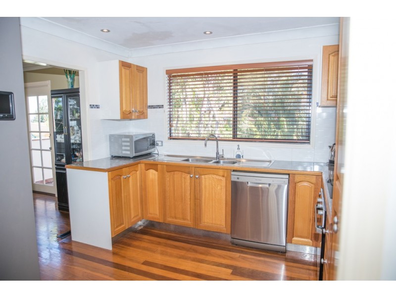 98 Pie Street, Aspley QLD 4034