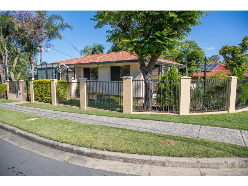 98 Pie Street, Aspley QLD 4034