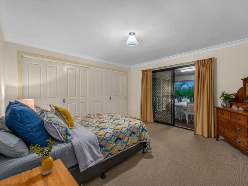 17 Meilland Court, Eatons Hill QLD 4037