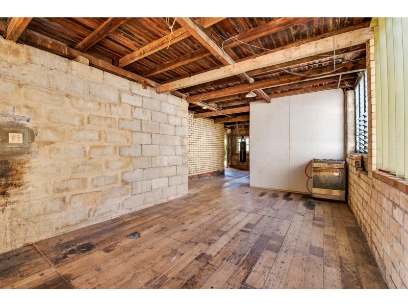 17 Lloyd Street, Brighton QLD 4017