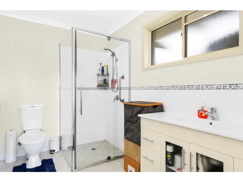 16 Castleroy Court, Albany Creek QLD 4035