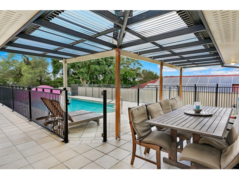 16 Castleroy Court, Albany Creek QLD 4035
