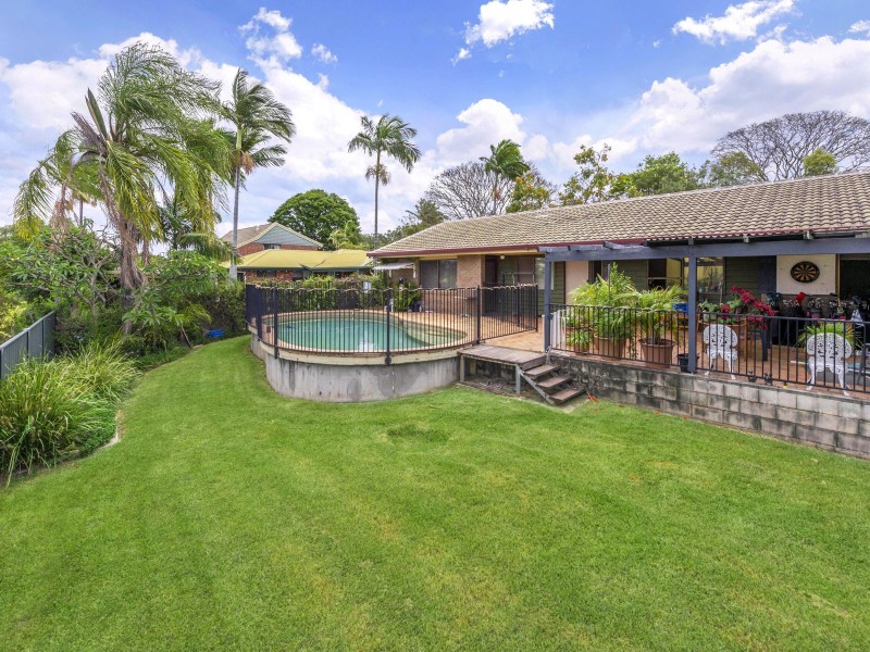 10 Dimboola Street, Bridgeman Downs QLD 4035