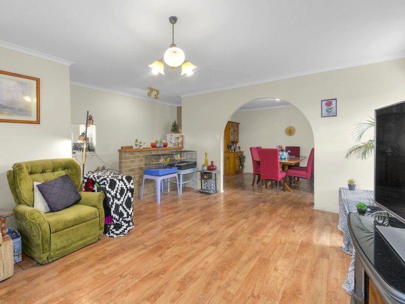 10 Dimboola Street, Bridgeman Downs QLD 4035