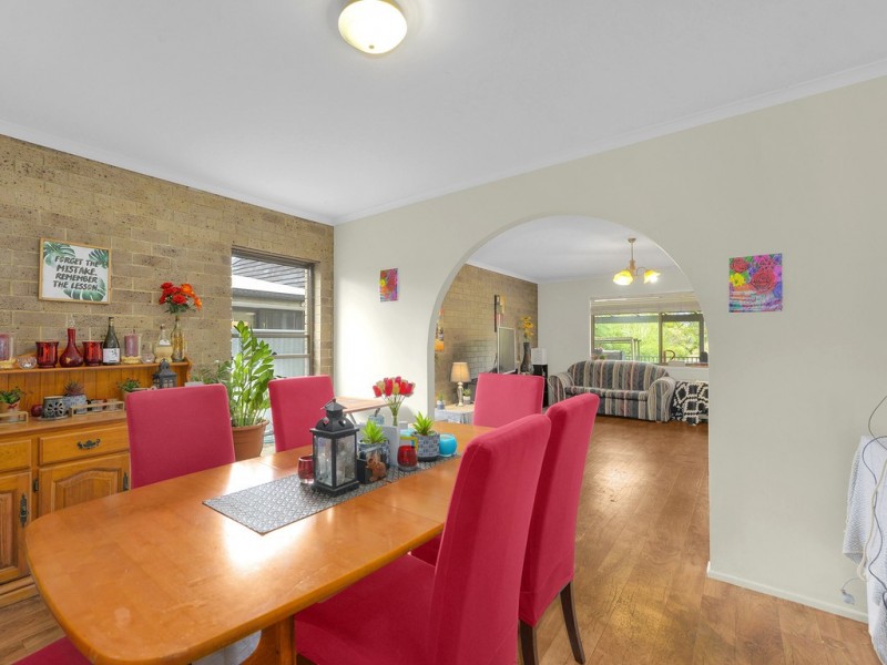 10 Dimboola Street, Bridgeman Downs QLD 4035