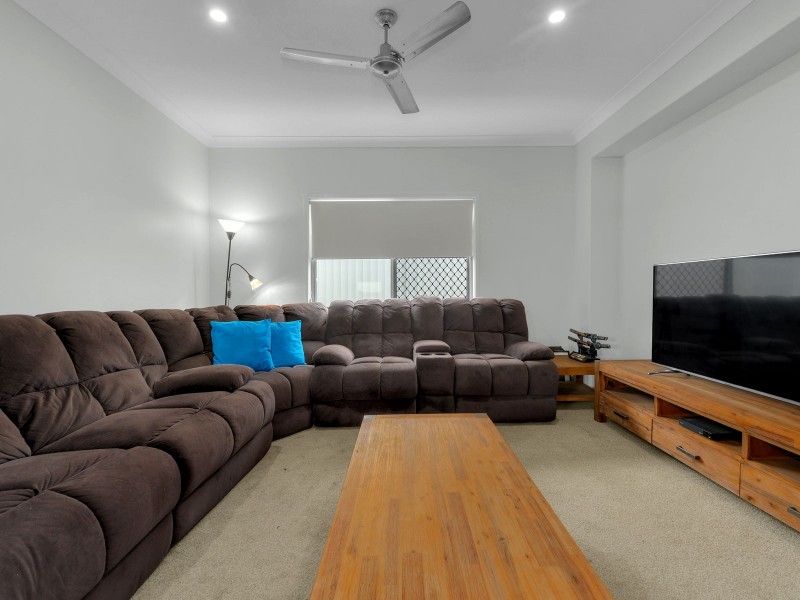 22 Aldritt Place, Bridgeman Downs QLD 4035