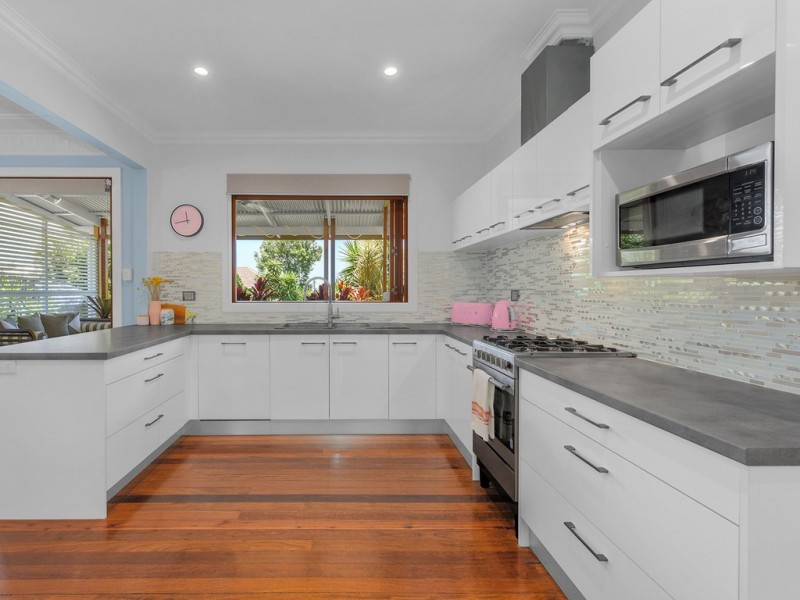 250 Rode Road, Wavell Heights QLD 4012