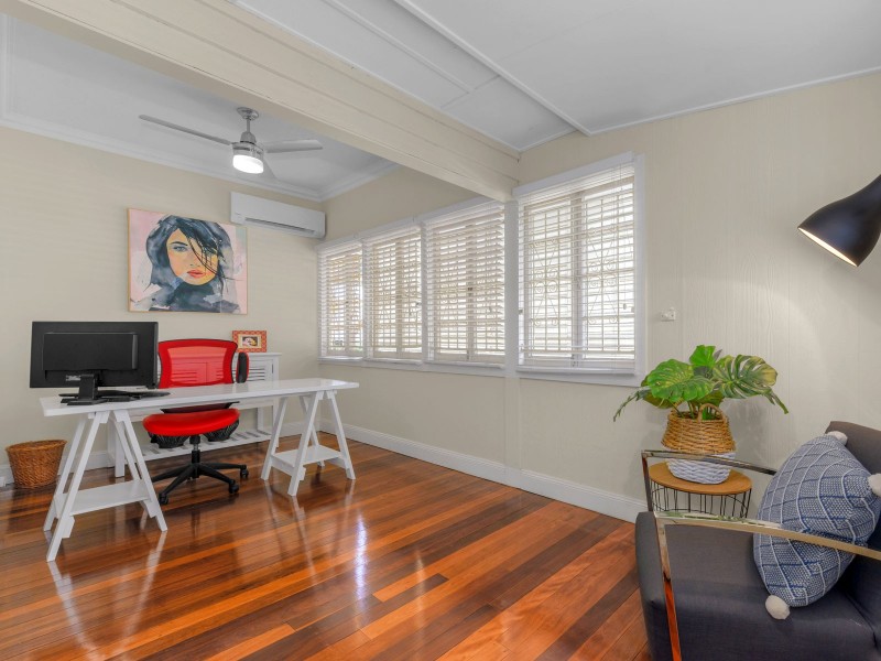 250 Rode Road, Wavell Heights QLD 4012