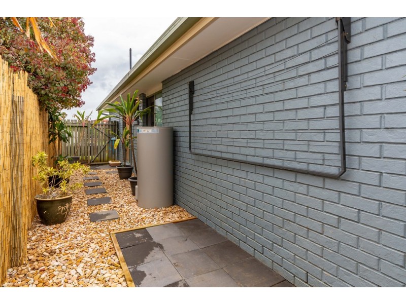 6 Whimbrel Court, Bellmere QLD 4510