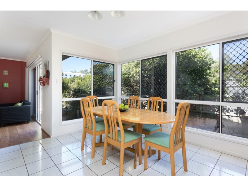 4 Tarrilli Place, Carseldine QLD 4034