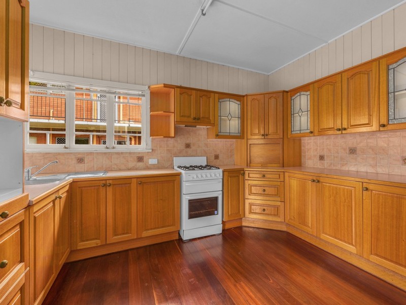 23 Davenport Street, Chermside QLD 4032