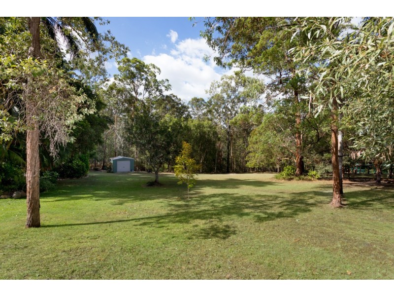 239 Church Road, Eatons Hill QLD 4037