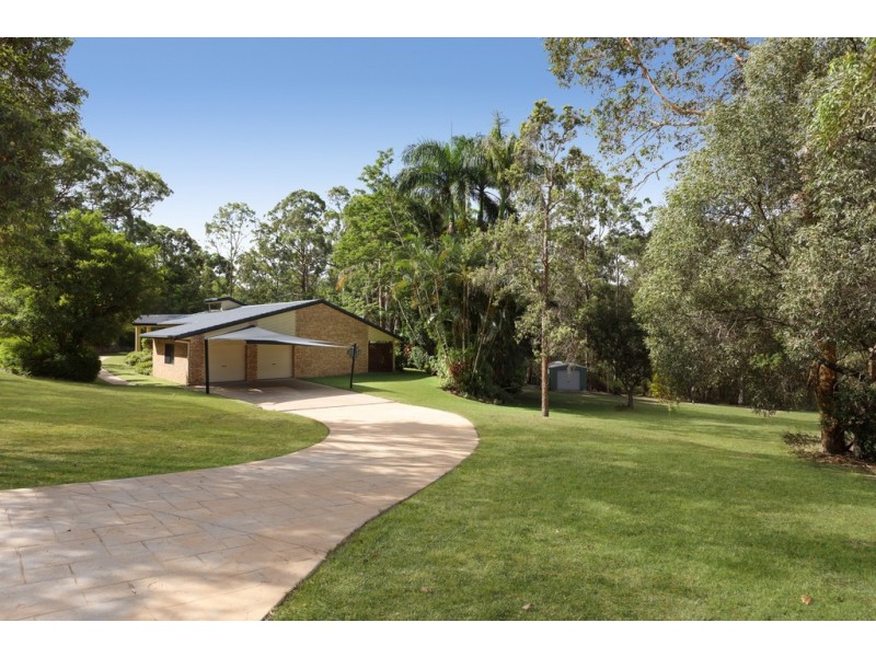 239 Church Road, Eatons Hill QLD 4037