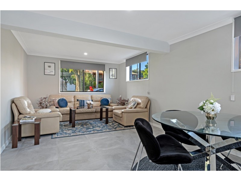 10 Claret Street, Carseldine QLD 4034