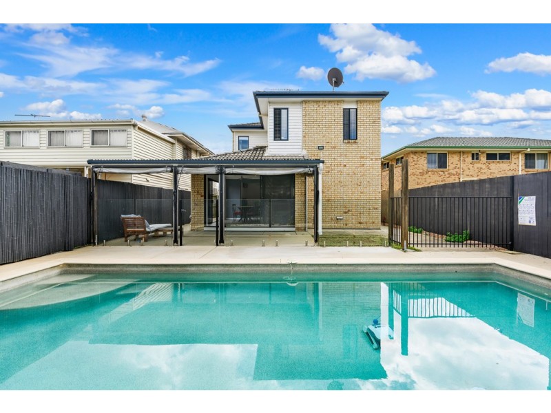 11 Somers Street, Nudgee QLD 4014