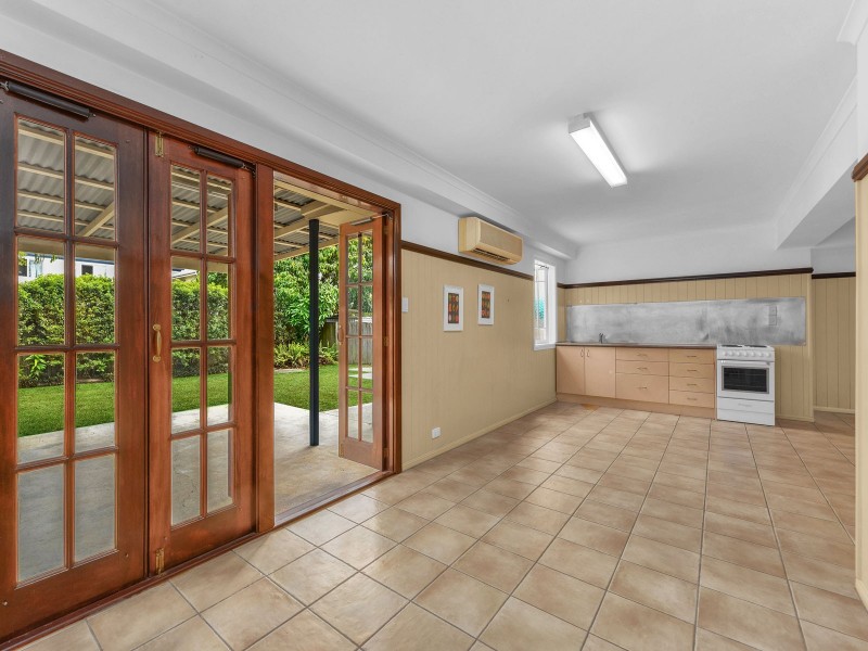 792 Nudgee Road, Northgate QLD 4013