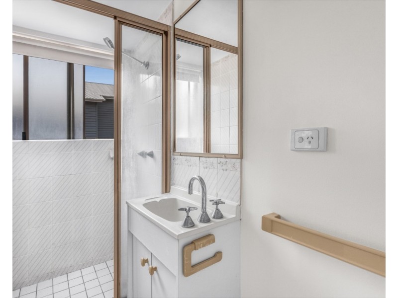 2/4 Bonython Street, Windsor QLD 4030