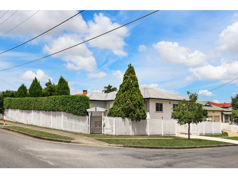 308 Rode Road, Wavell Heights QLD 4012