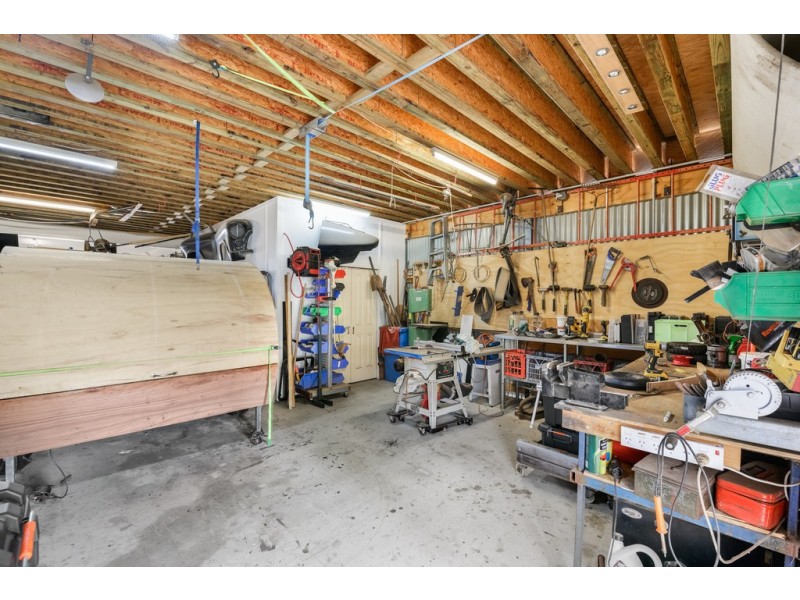 15 Edith Street, Deagon QLD 4017