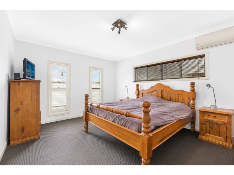 15 Edith Street, Deagon QLD 4017