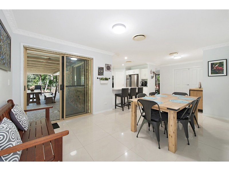 15 Sarow Drive, Warner QLD 4500