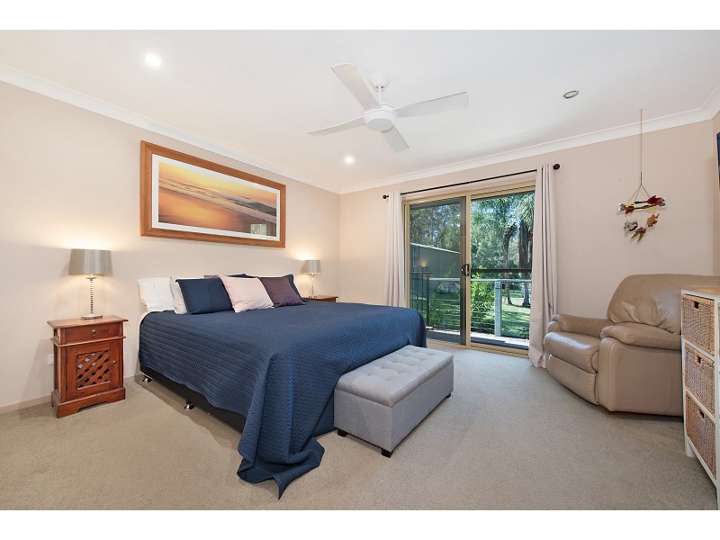 15 Sarow Drive, Warner QLD 4500