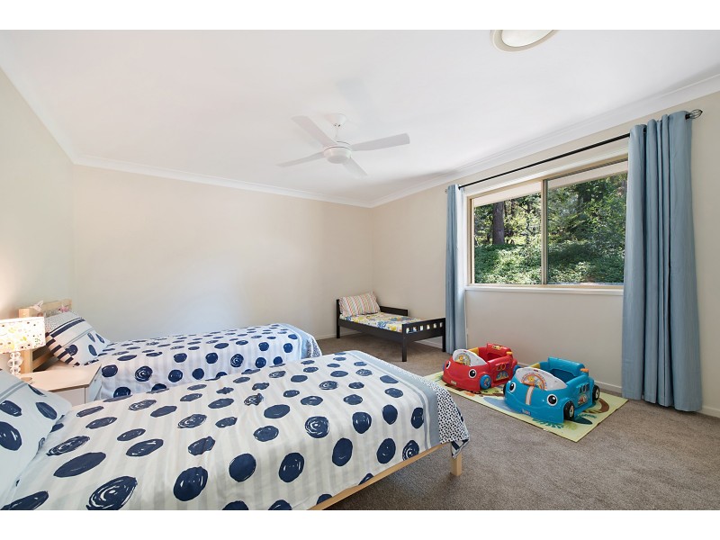 15 Sarow Drive, Warner QLD 4500