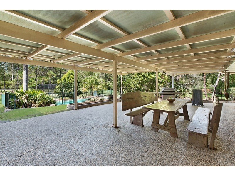 15 Sarow Drive, Warner QLD 4500