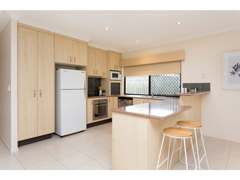 34 Myron Street, Chermside QLD 4032