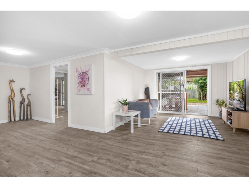 10 Apex Avenue, Kippa-ring QLD 4021
