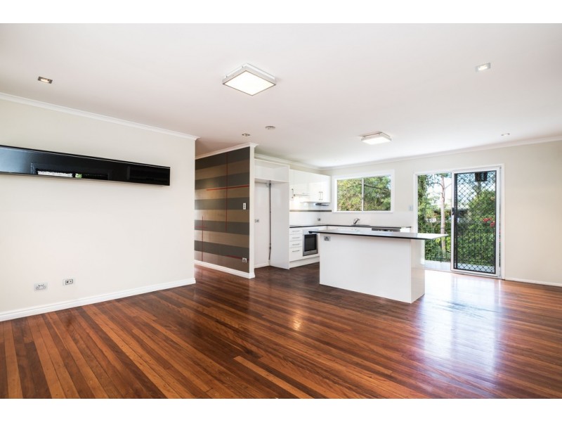 2 Eveleigh Street, Arana Hills QLD 4054