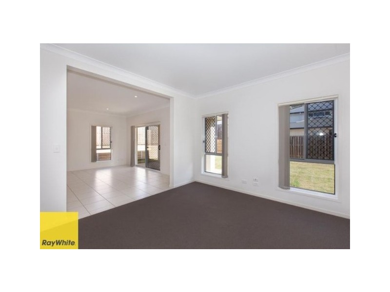 8 Lacebark Close, Mount Cotton QLD 4165