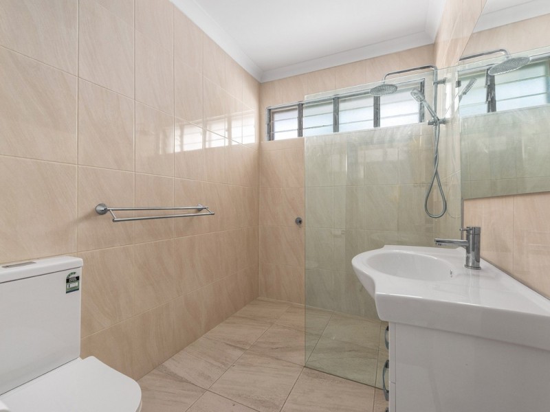 17 Meemar Street, Chermside QLD 4032