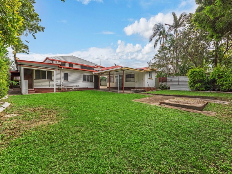 17 Meemar Street, Chermside QLD 4032