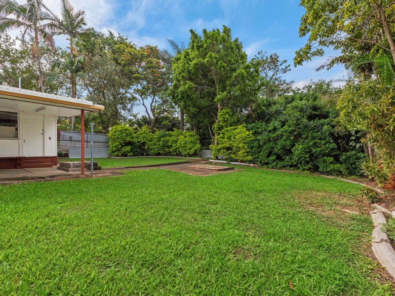 17 Meemar Street, Chermside QLD 4032