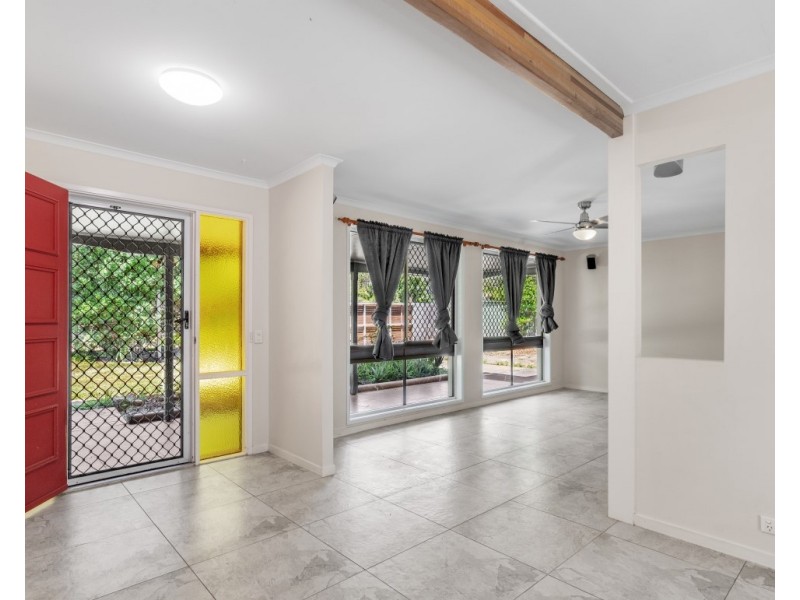 16 Barfoot Street, Bracken Ridge QLD 4017