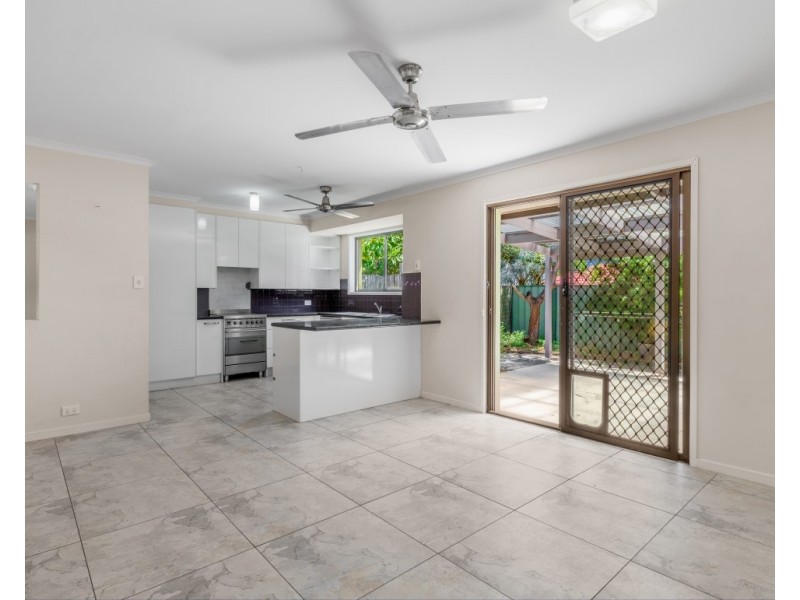 16 Barfoot Street, Bracken Ridge QLD 4017