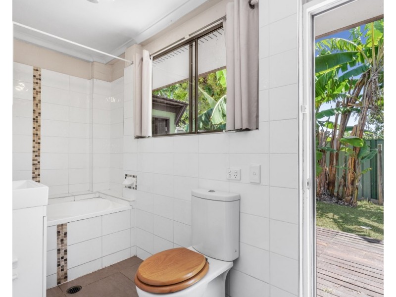 16 Barfoot Street, Bracken Ridge QLD 4017