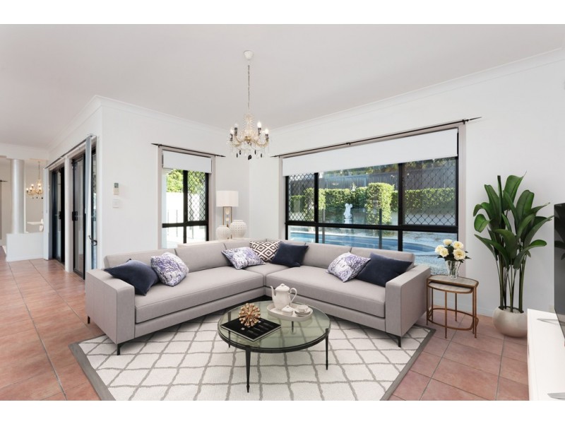 8 Rocklily Court, Chermside West QLD 4032