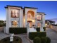 8 Rocklily Court, Chermside West QLD 4032