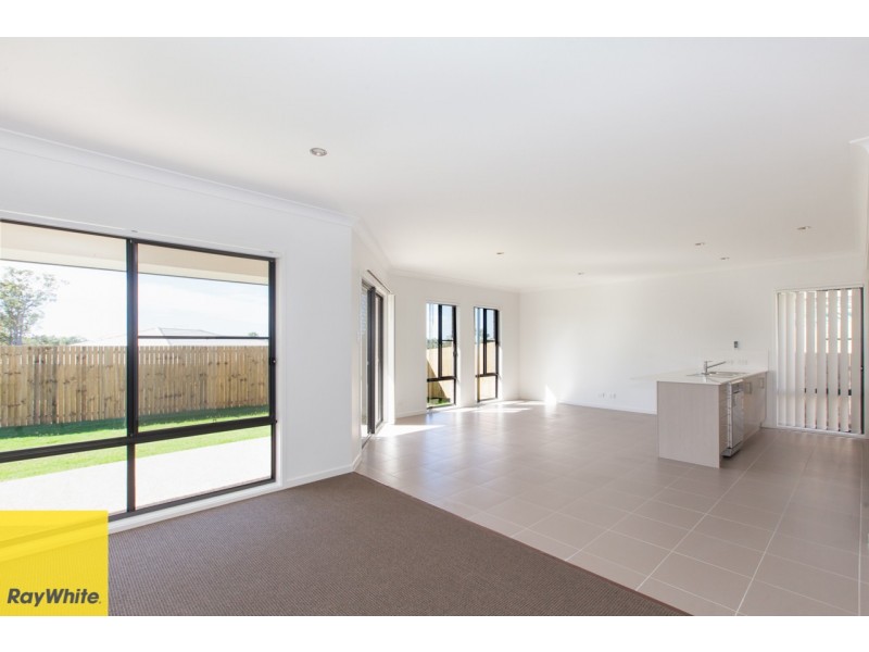 35 Learning Street, Coomera QLD 4209