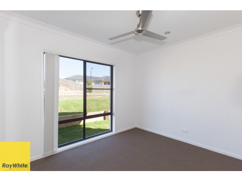 35 Learning Street, Coomera QLD 4209